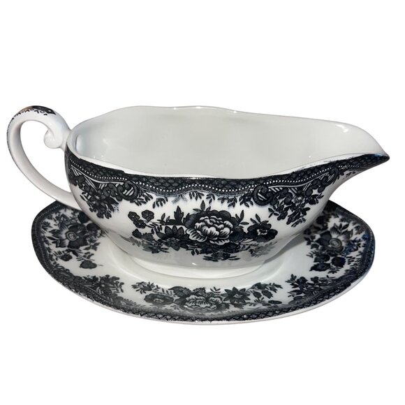 Johnson Brothers Asiatic Pheasant Black Gravy Boat And Saucer - Picture 6 of 7